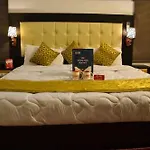 Oyo Rooms Heritage Charbagh